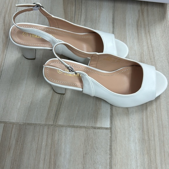 dream pairs heels - Picture 4 of 6